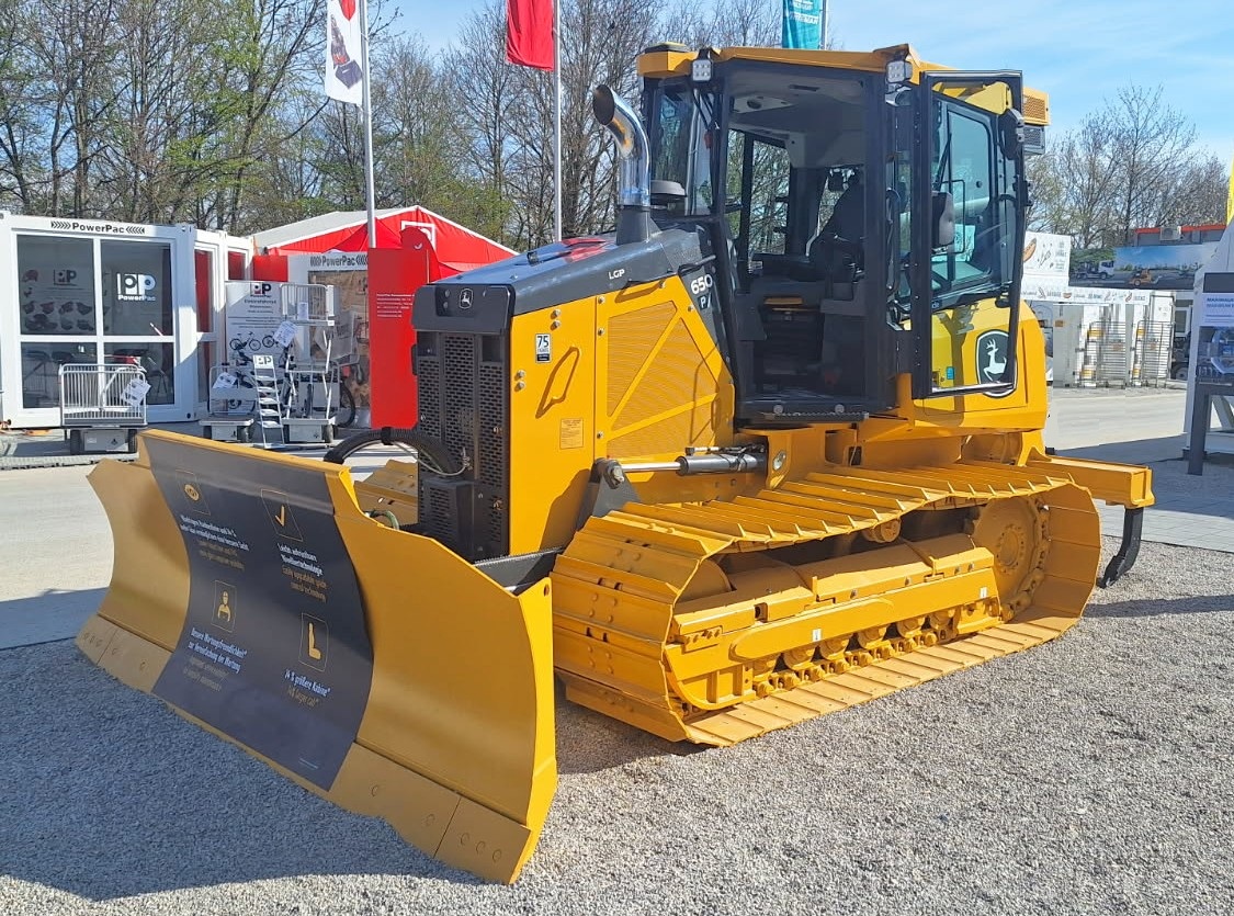 Deere.jpg