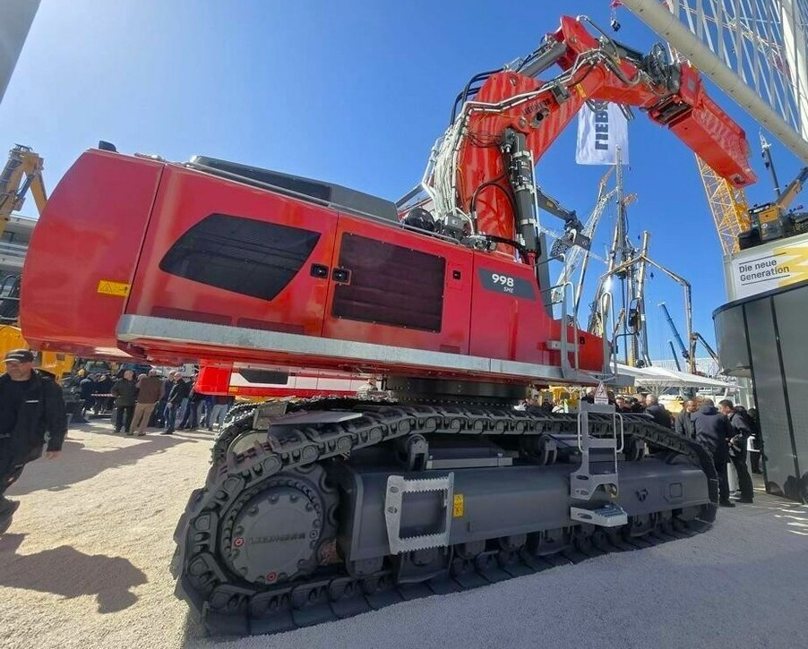 Liebherr 998.JPG