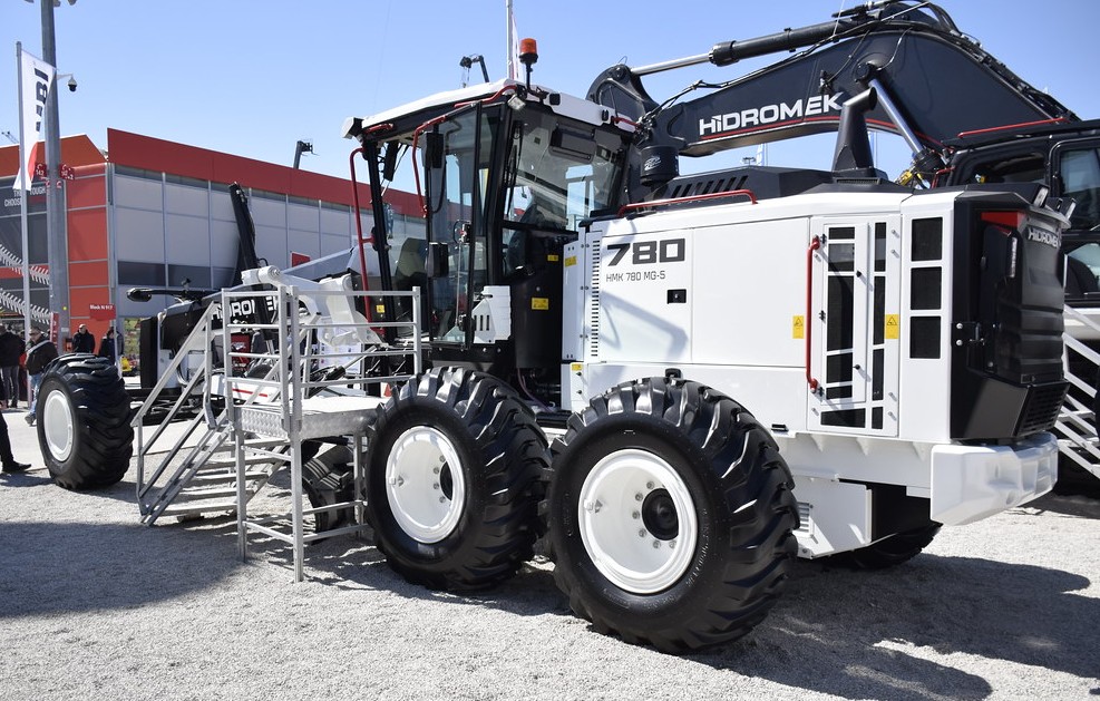 Hidromek.jpg